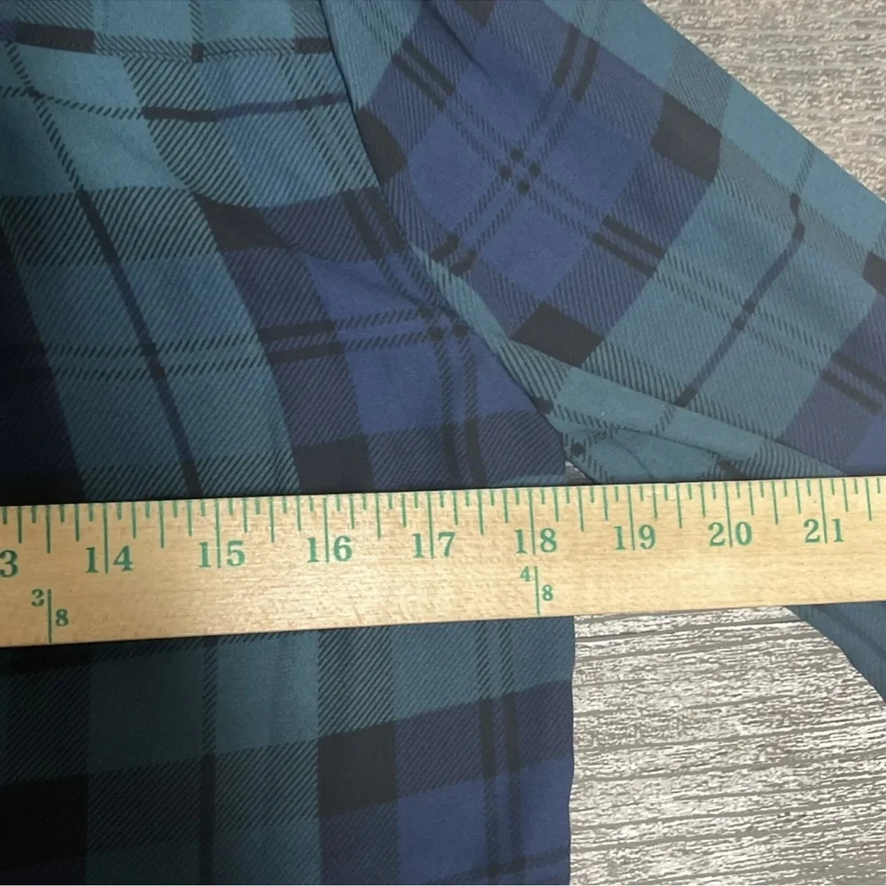 J. Crew features excellent size